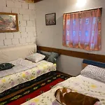 Landhuis Farma 2 Cazin