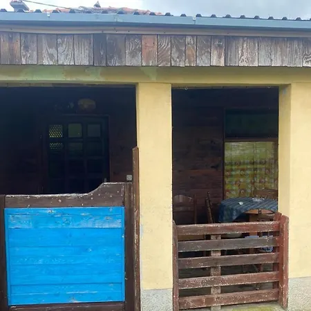 Farma 2 Venkovský dům Cazin