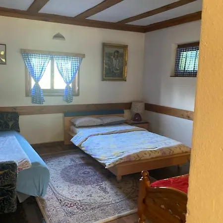 Farma 2 Venkovský dům Cazin