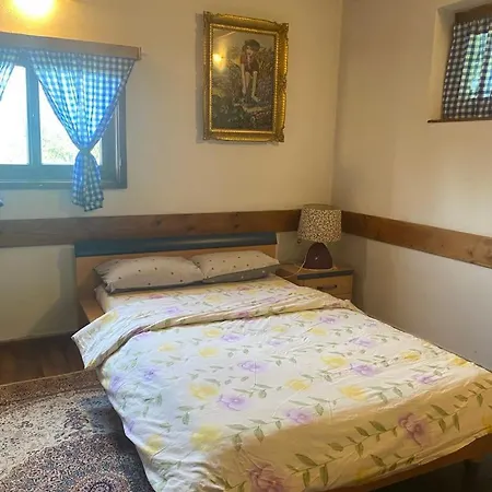 Farma 2 Venkovský dům Cazin